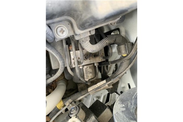 Recambio de nucleo abs para opel combo d 1.3 cargo l1h1 2,2t referencia OEM IAM 95525980  