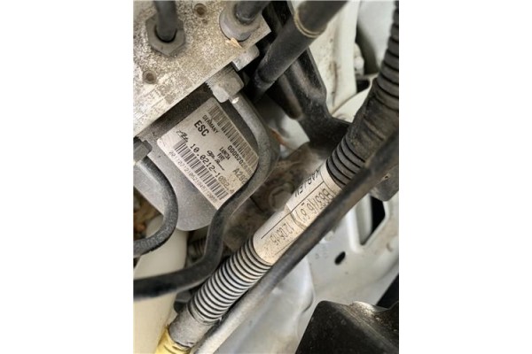 Recambio de nucleo abs para opel combo d 1.3 cargo l1h1 2,2t referencia OEM IAM 95525980  