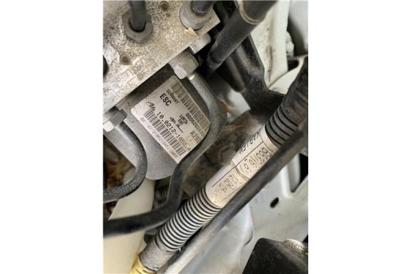 Recambio de nucleo abs para opel combo d 1.3 cargo l1h1 2,2t referencia OEM IAM 95525980  