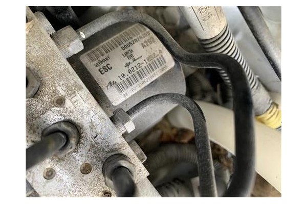 Recambio de nucleo abs para opel combo d 1.3 cargo l1h1 2,2t referencia OEM IAM 00052026358 10021210524 