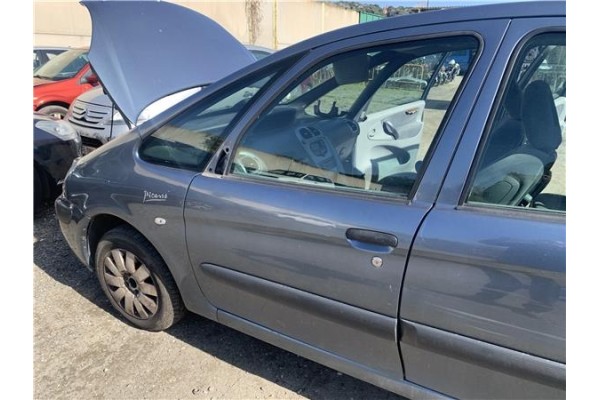 Recambio de puerta delantero izquierda para citroen xsara picasso 1.6 hdi referencia OEM IAM 9002L6  