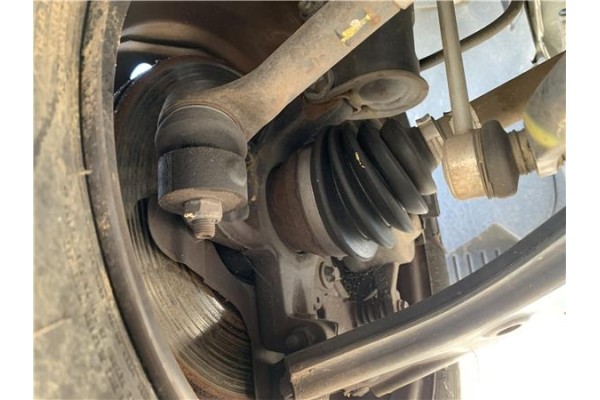 Recambio de mangueta delantero izquierda para opel combo d 1.3 cargo l1h1 2,2t referencia OEM IAM 95524470  