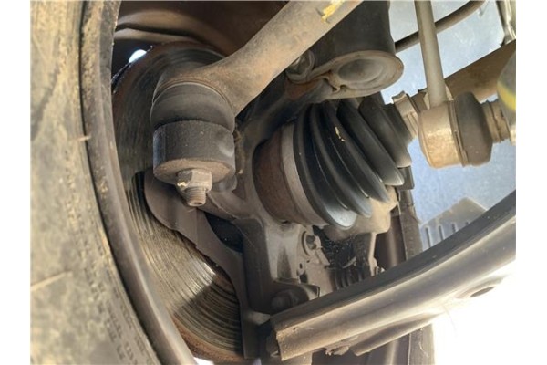 Recambio de mangueta delantero izquierda para opel combo d 1.3 cargo l1h1 2,2t referencia OEM IAM 95524470  