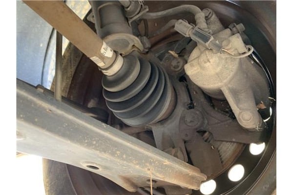 Recambio de mangueta delantero izquierda para opel combo d 1.3 cargo l1h1 2,2t referencia OEM IAM 95524470  