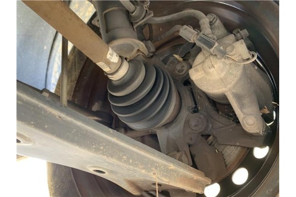 Recambio de mangueta delantero izquierda para opel combo d 1.3 cargo l1h1 2,2t referencia OEM IAM 95524470  