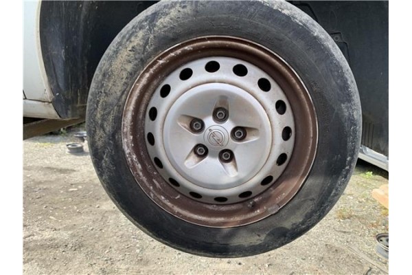 Recambio de llanta para opel combo d 1.3 cargo l1h1 2,2t referencia OEM IAM 95518225  