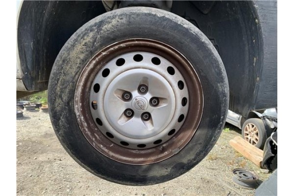 Recambio de llanta para opel combo d 1.3 cargo l1h1 2,2t referencia OEM IAM 95518225  