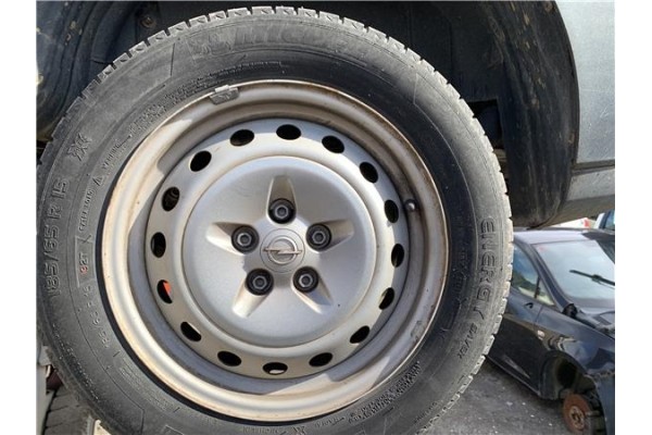 Recambio de llanta para opel combo d 1.3 cargo l1h1 2,2t referencia OEM IAM   