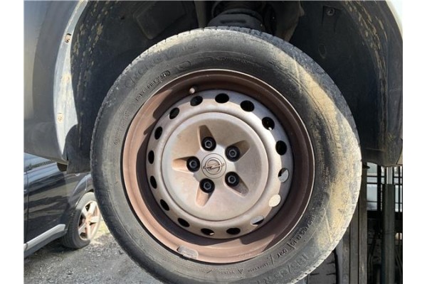 Recambio de llanta para opel combo d 1.3 cargo l1h1 2,2t referencia OEM IAM 95518225  