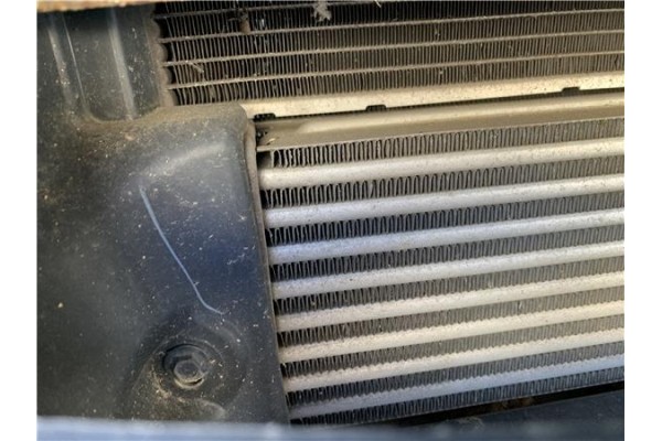 Recambio de intercooler para opel combo d 1.3 cargo l1h1 2,2t referencia OEM IAM 95510211  