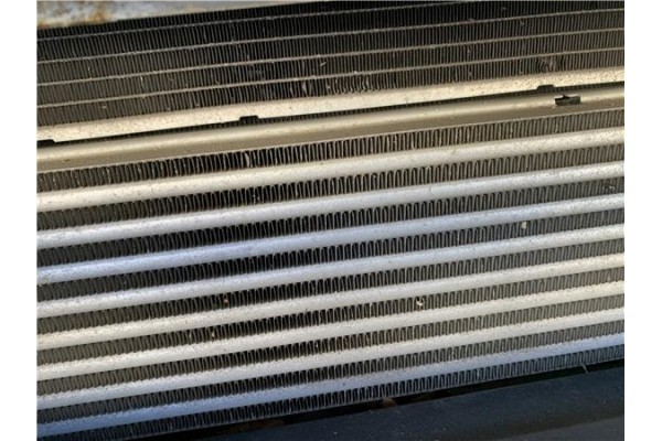 Recambio de intercooler para opel combo d 1.3 cargo l1h1 2,2t referencia OEM IAM 95510211  