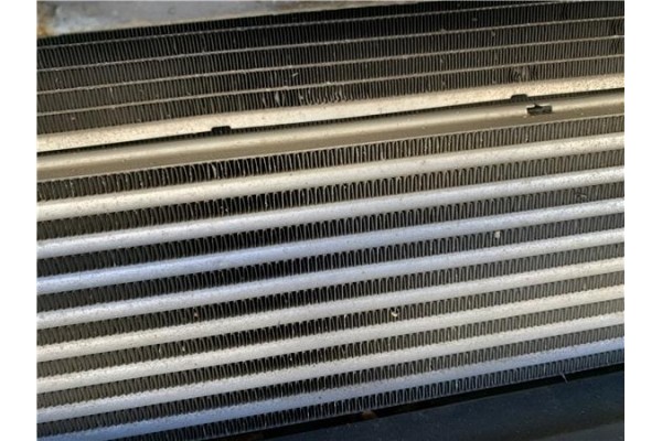 Recambio de intercooler para opel combo d 1.3 cargo l1h1 2,2t referencia OEM IAM 95510211  