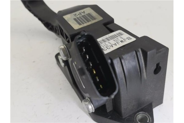 Recambio de pedal acelerador para hyundai h-1 furgón 2.5 crdi referencia OEM IAM 327264A700 351904X600 