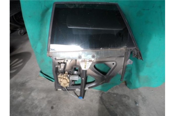 Recambio de mecanismo elevalunas trasero izquierdo para audi a3 (8l)(1996) 1.6 ambiente [1,6 ltr. - 74 kw] referencia OEM IAM   