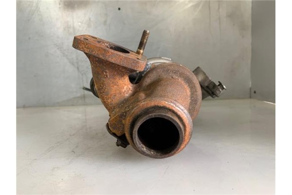 Recambio de turbo para peugeot 207 sw 1.6 hdi referencia OEM IAM 9682881380 TD025S206T4 