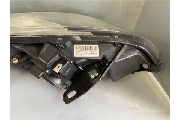 Recambio de faro delantero izquierdo para renault grand scénic iii (jz0/1_) 1.5 dci referencia OEM IAM 260606760R  