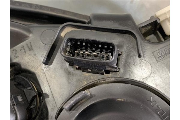 Recambio de faro delantero izquierdo para renault grand scénic iii (jz0/1_) 1.5 dci referencia OEM IAM 260606760R  