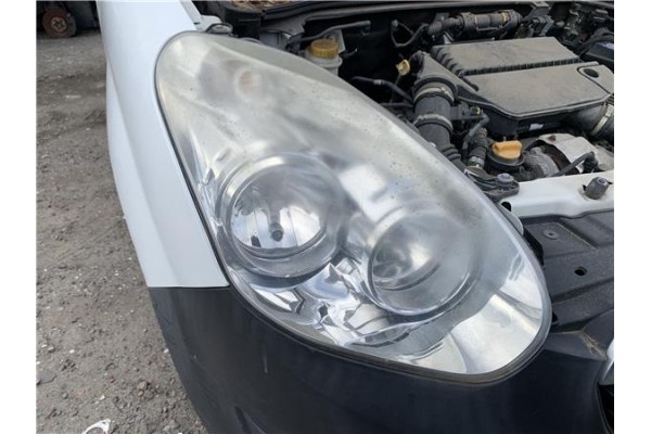 Recambio de faro delantero dcho para opel combo d 1.3 cargo l1h1 2,2t referencia OEM IAM 95526867  