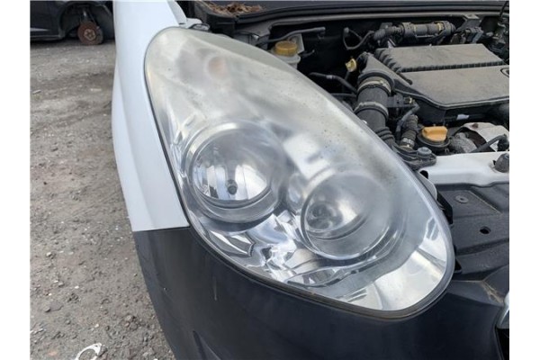 Recambio de faro delantero dcho para opel combo d 1.3 cargo l1h1 2,2t referencia OEM IAM 95526867  