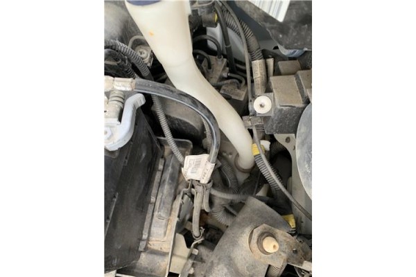 Recambio de deposito limpiaparabrisas para opel combo d 1.3 cargo l1h1 2,2t referencia OEM IAM 95523788  