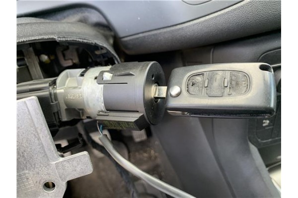 Recambio de clausor para citroen c5 tourer 2.0 business class referencia OEM IAM 4162KF  