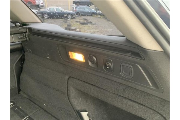 Recambio de cubierta maletero para citroen c5 tourer 2.0 business class referencia OEM IAM 7467HV  