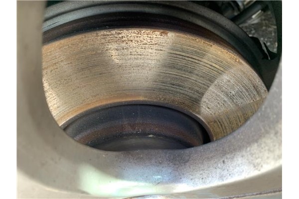Recambio de disco freno delantero para citroen c5 tourer 2.0 business class referencia OEM IAM 4249C1  