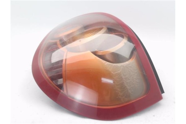 Recambio de piloto trasero derecho para nissan almera ii hatchback (n16) 1.5 referencia OEM IAM 26550BN702  