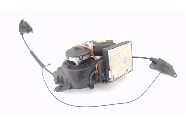 Recambio de motor cierre centralizado trasero derecho para kia carnival 2.9 crdi referencia OEM IAM PN16644545  