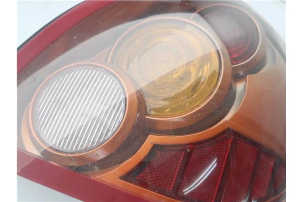 Recambio de piloto trasero derecho para nissan almera ii hatchback (n16) 1.5 referencia OEM IAM 26550BN702  