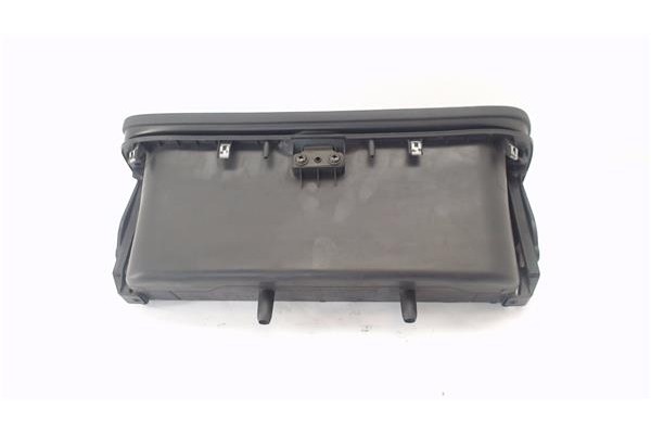Recambio de guantera salpicadero para kia carnival 2.9 crdi referencia OEM IAM 4D84735110  