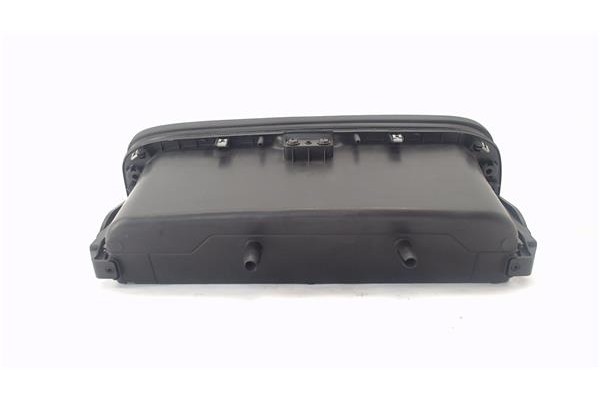 Recambio de guantera salpicadero para kia carnival 2.9 crdi referencia OEM IAM 4D84735110  