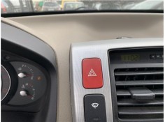 Recambio de interruptor luces emergencia para hyundai tucson (jm) 2.0 referencia OEM IAM 937902E000CA  