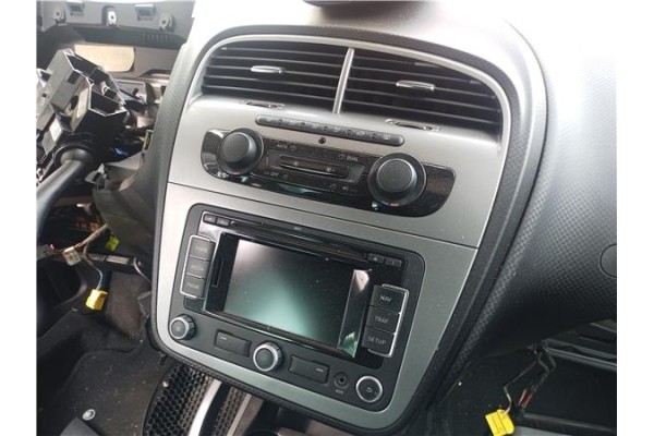 Recambio de consola para seat altea xl (5p5) 2.0 freetrack 4x4 referencia OEM IAM   