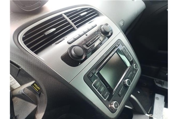 Recambio de consola para seat altea xl (5p5) 2.0 freetrack 4x4 referencia OEM IAM   