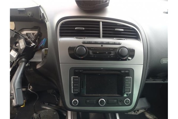 Recambio de consola para seat altea xl (5p5) 2.0 freetrack 4x4 referencia OEM IAM   