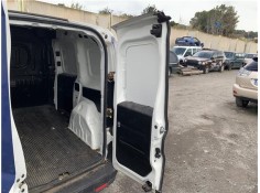 Recambio de puerta trasero derecha carga cerrada para opel combo d 1.3 cargo l1h1 2,2t referencia OEM IAM 95509395 95519553 