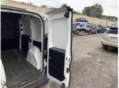Recambio de puerta trasero derecha carga cerrada para opel combo d 1.3 cargo l1h1 2,2t referencia OEM IAM 95509395 95519553 