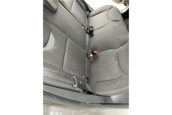 Recambio de asientos traseros para renault clio iv 1.5 business referencia OEM IAM   