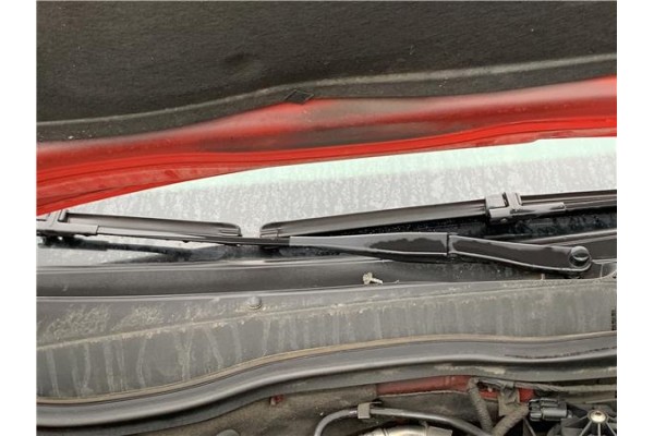 Recambio de brazo limpiaparabrisas delantero derecho para opel astra h gtc 1.7 cdti referencia OEM IAM 93178942  
