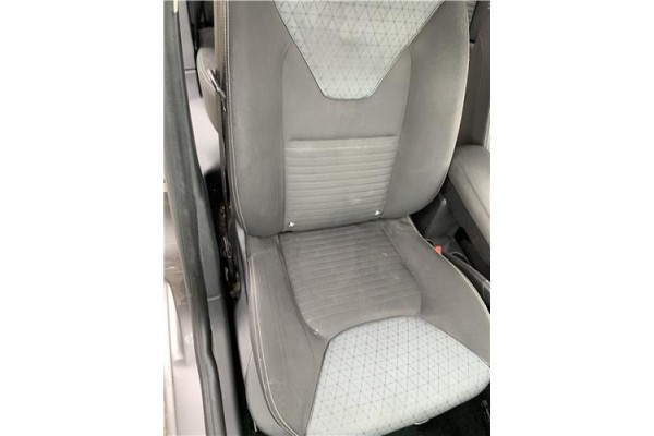 Recambio de asiento delantero derecho para renault clio iv 1.5 business referencia OEM IAM   