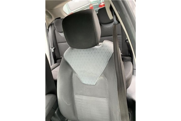 Recambio de asiento delantero izquierdo para renault clio iv 1.5 business referencia OEM IAM   