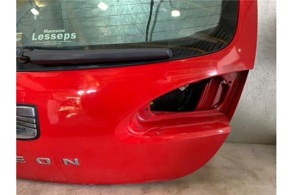 Recambio de porton trasero para seat leon (1p1) 1.6 referencia OEM IAM 1P0827024  