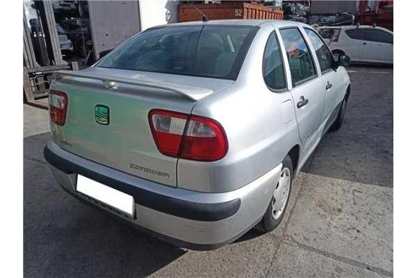 seat cordoba berlina (6k2) del año 2001
