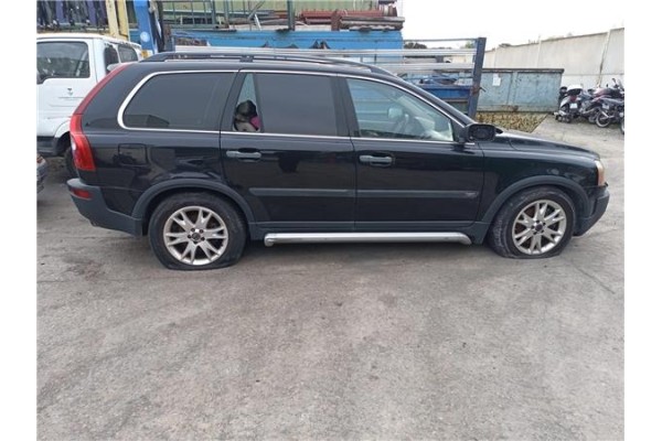 volvo xc90 del año 2004