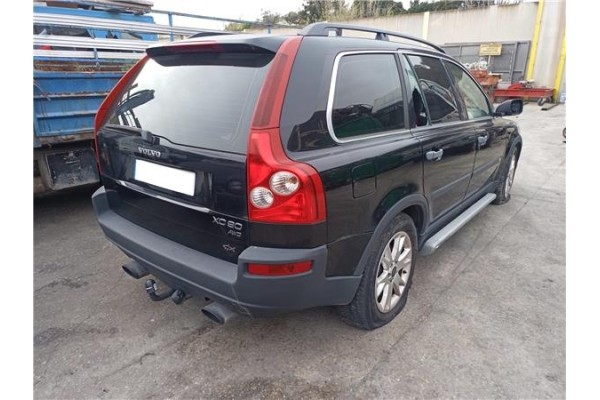 volvo xc90 del año 2004