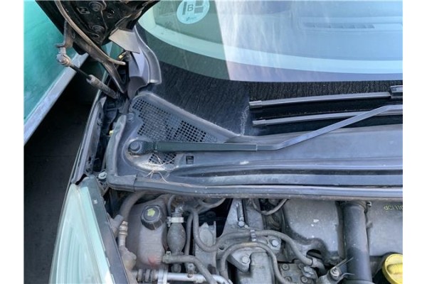 Recambio de torpedo para renault grand scénic iii (jz0/1_) 1.5 dci referencia OEM IAM 668110005R 668630009R 