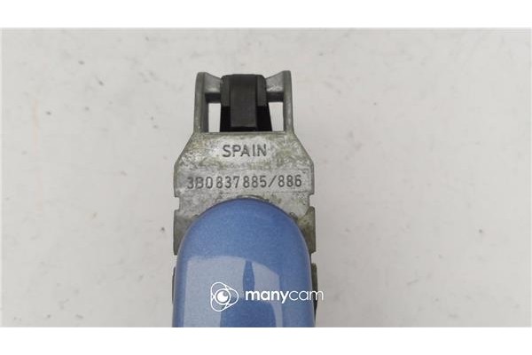 Recambio de maneta exterior delantero derecha para volkswagen polo iv (9n1) 1.4 tdi referencia OEM IAM 3B0837207G 6Q0837886A 