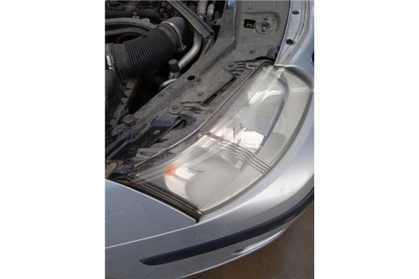 Recambio de faro delantero dcho para saab 9-3 familiar 1.9 tid referencia OEM IAM   
