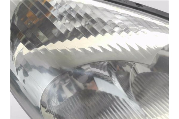 Recambio de faro delantero dcho para citroen c5 berlina 2.0 hdi referencia OEM IAM 9632664780 89004486 